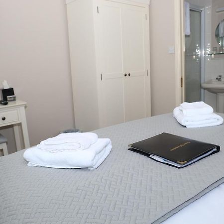 Madelines Accommodation Tinahely Eksteriør billede