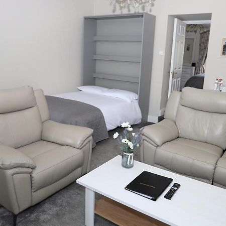 Madelines Accommodation Tinahely Eksteriør billede